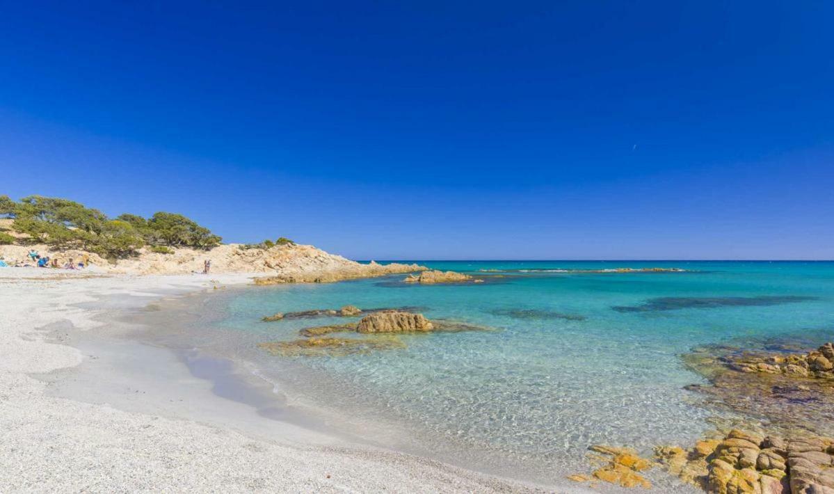 Canne Al Vento Гальтелли Экстерьер фото